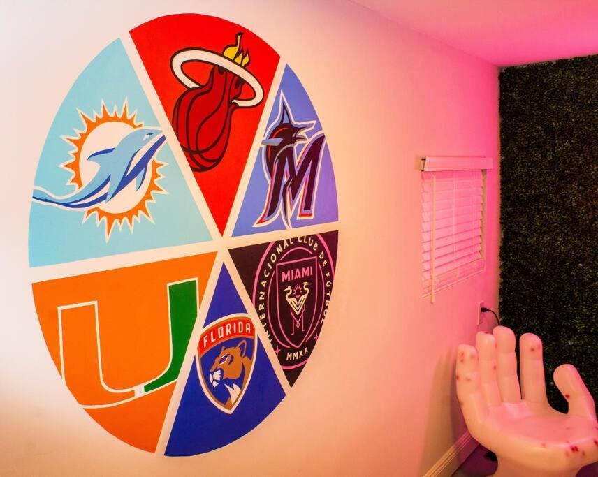 Unique Miami Art Escape W/ Hottub, Arcade & Murals Eksteriør billede