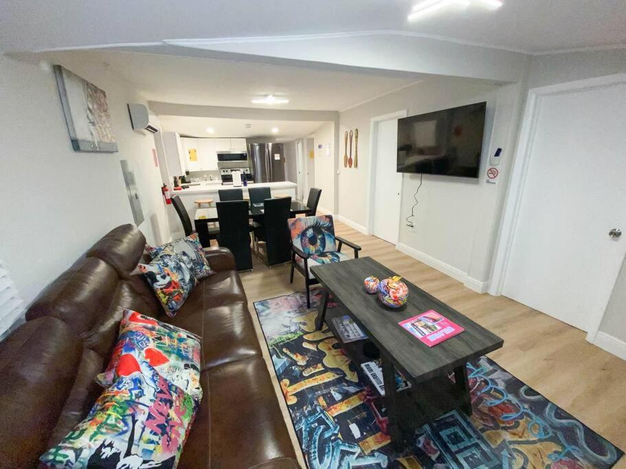 Unique Miami Art Escape W/ Hottub, Arcade & Murals Eksteriør billede